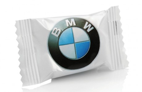 סוכריות עם לוגו (BMW)