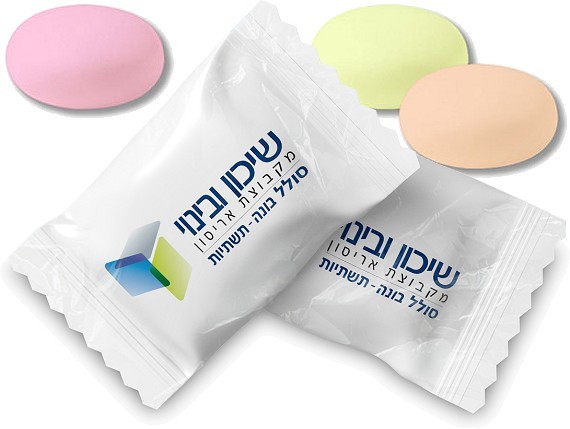 סוכריות מנטוס ממותגות